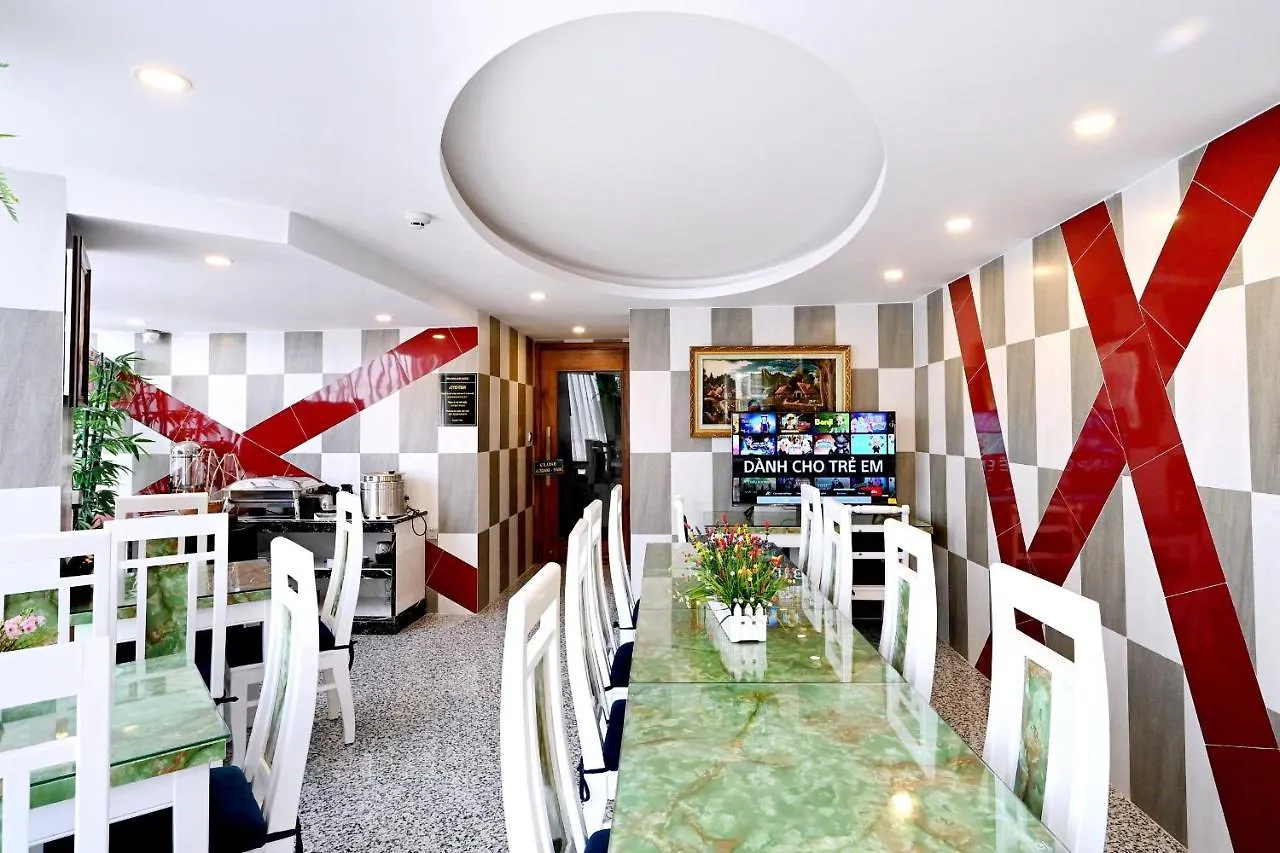 Ten Dollars Hotel Nha Trang 3*,  Vietnam