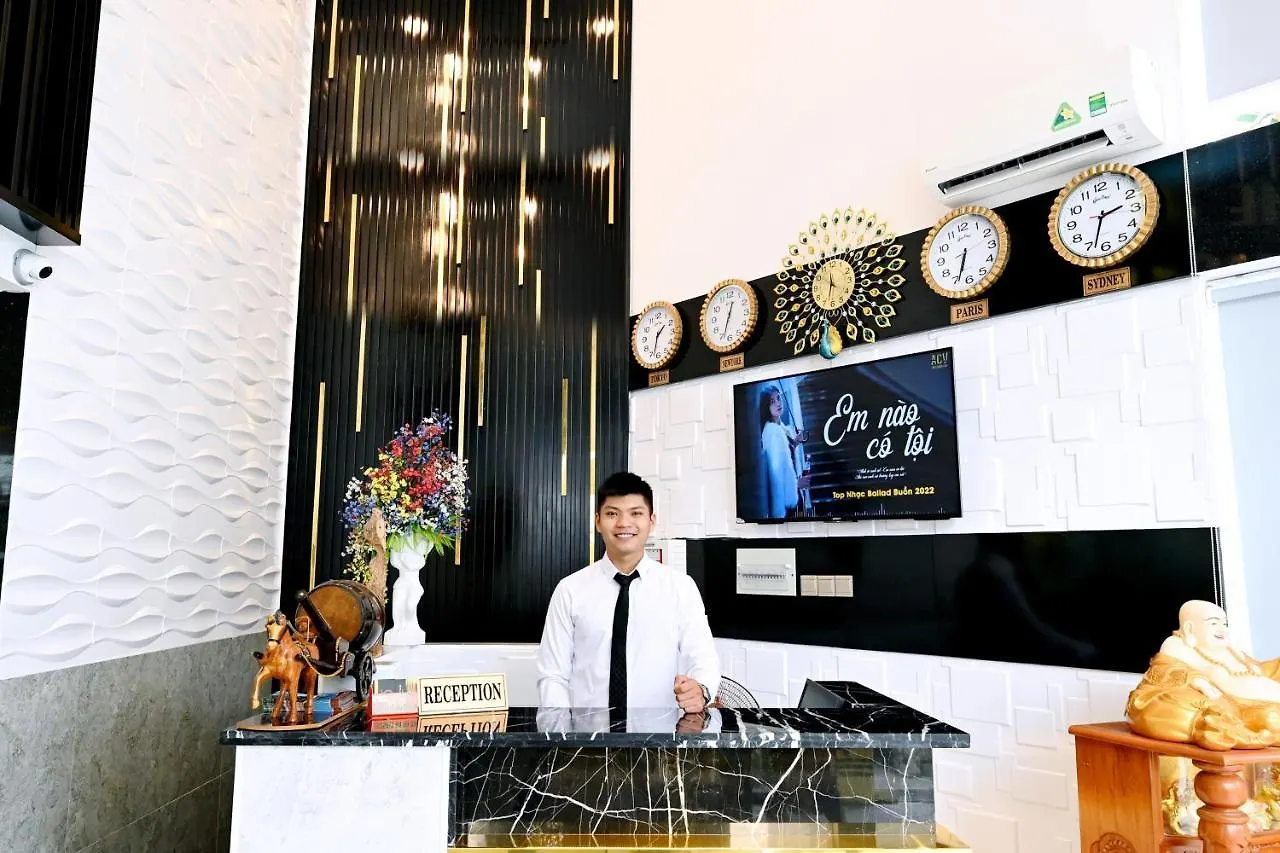 Ten Dollars Hotel Nha Trang