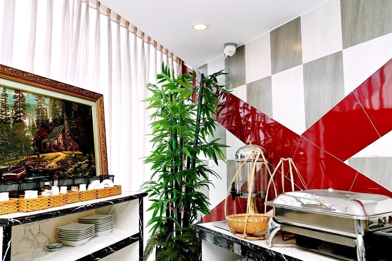 Ten Dollars Hotel Nha Trang